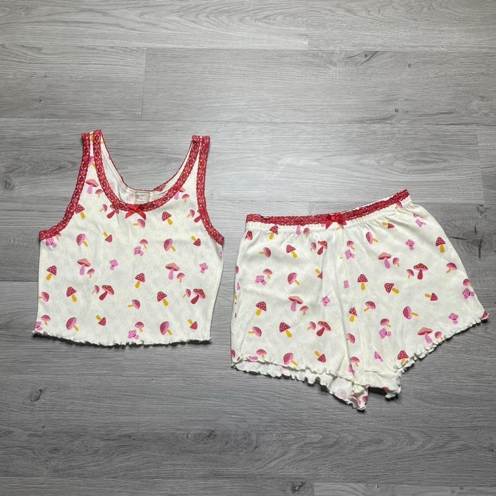 Mushroom Print Sleeveless Pajama Set
